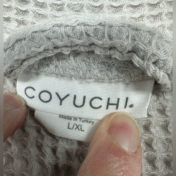 Coyuchi Organic Cotton Waffle Robe Womens L XL Quiet Luxury Sustainable Tan Gray - Picture 4 of 7
